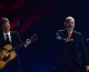 Chris Martin e Michael Stipe em “In the sun”: Ouça agora!