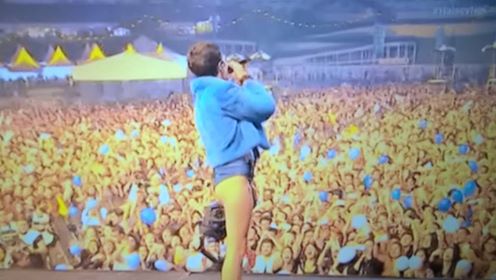 Halsey: o grande nome do Lollapalooza 2016?