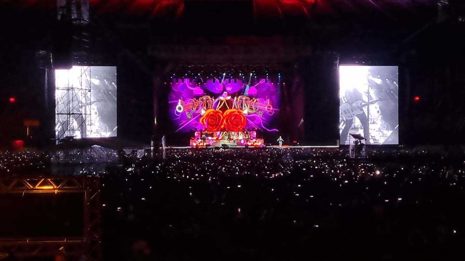 Guns N’ Roses (faz chover) em Belo Horizonte, Dua Lipa se achando e o fim da era tiktoker