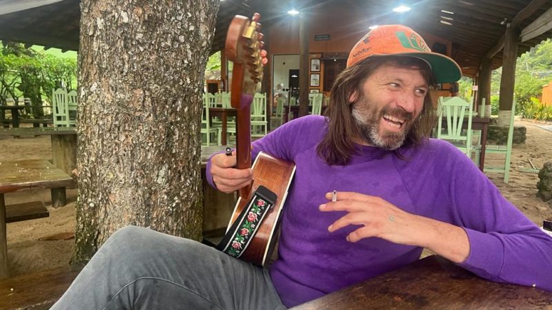 Evan Dando’s first interview in Brazil: “I’m enraptured here”