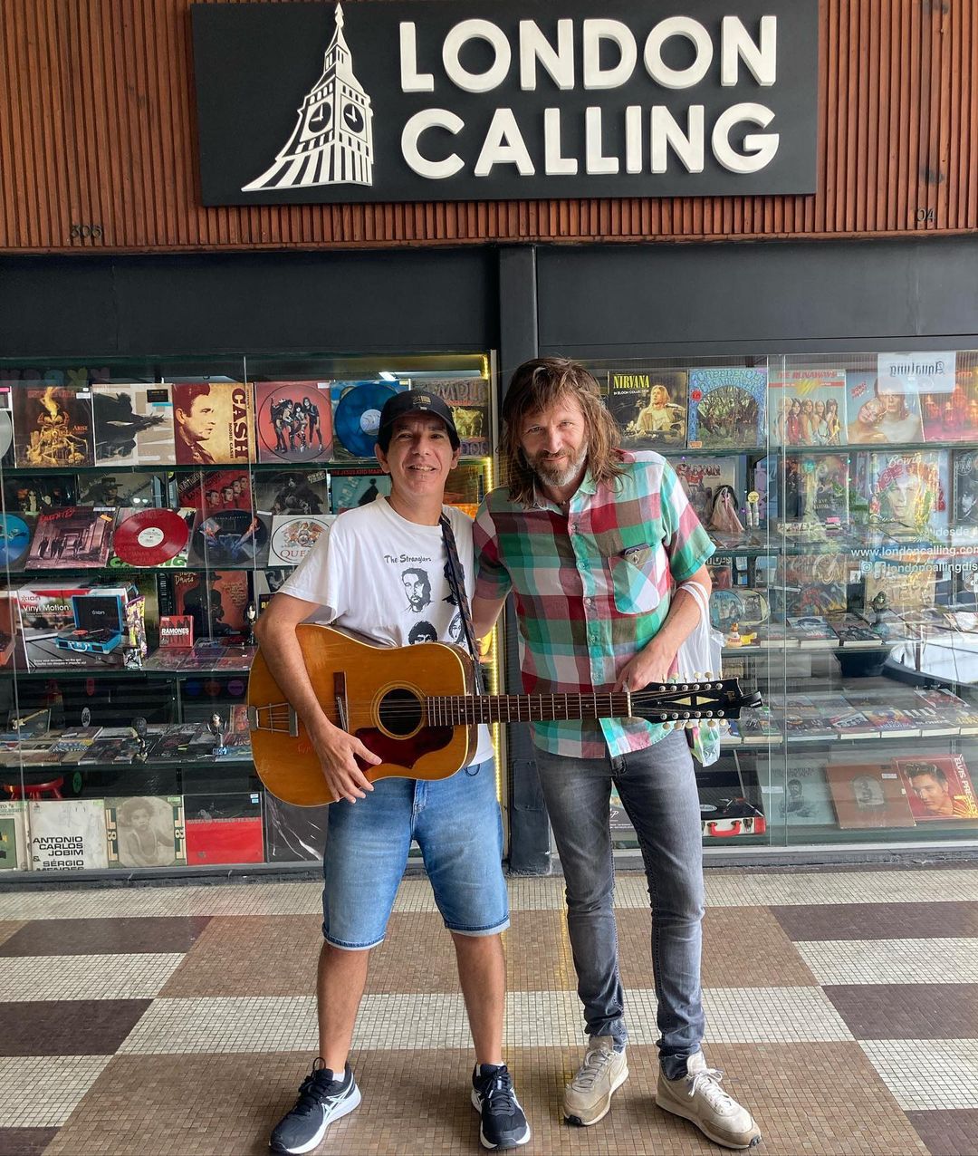 Evan Dando in Brazil: gold digger at London Calling Discos