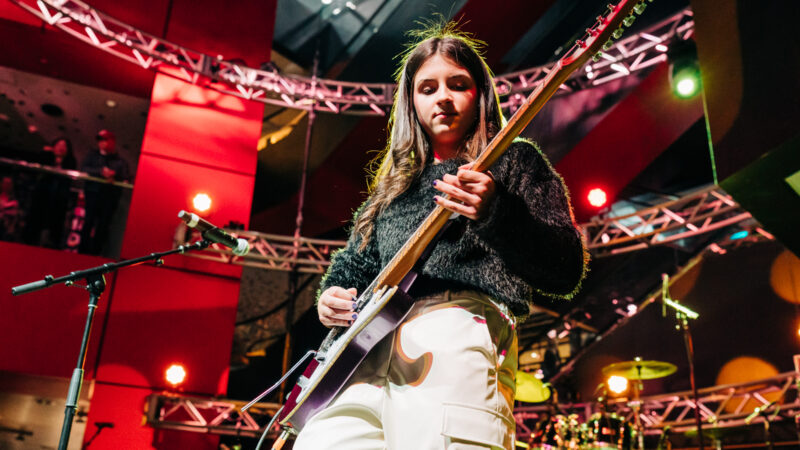Francesca Tarantino + 10 greatest Alternative Rock artists in da house