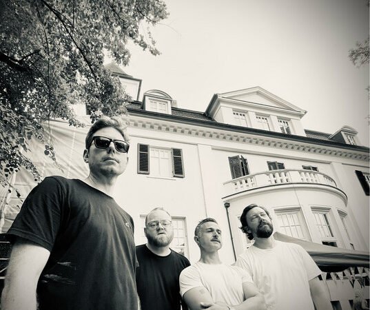Dead Star Talk and 6 new names of Punk and other subgenres you have to know