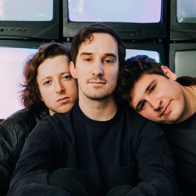 Gooseberry + 8 Alternative Rock artists you should listen in October